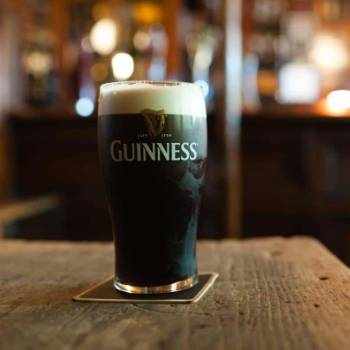 Guinness bar restaurant Laroque Les Alberes